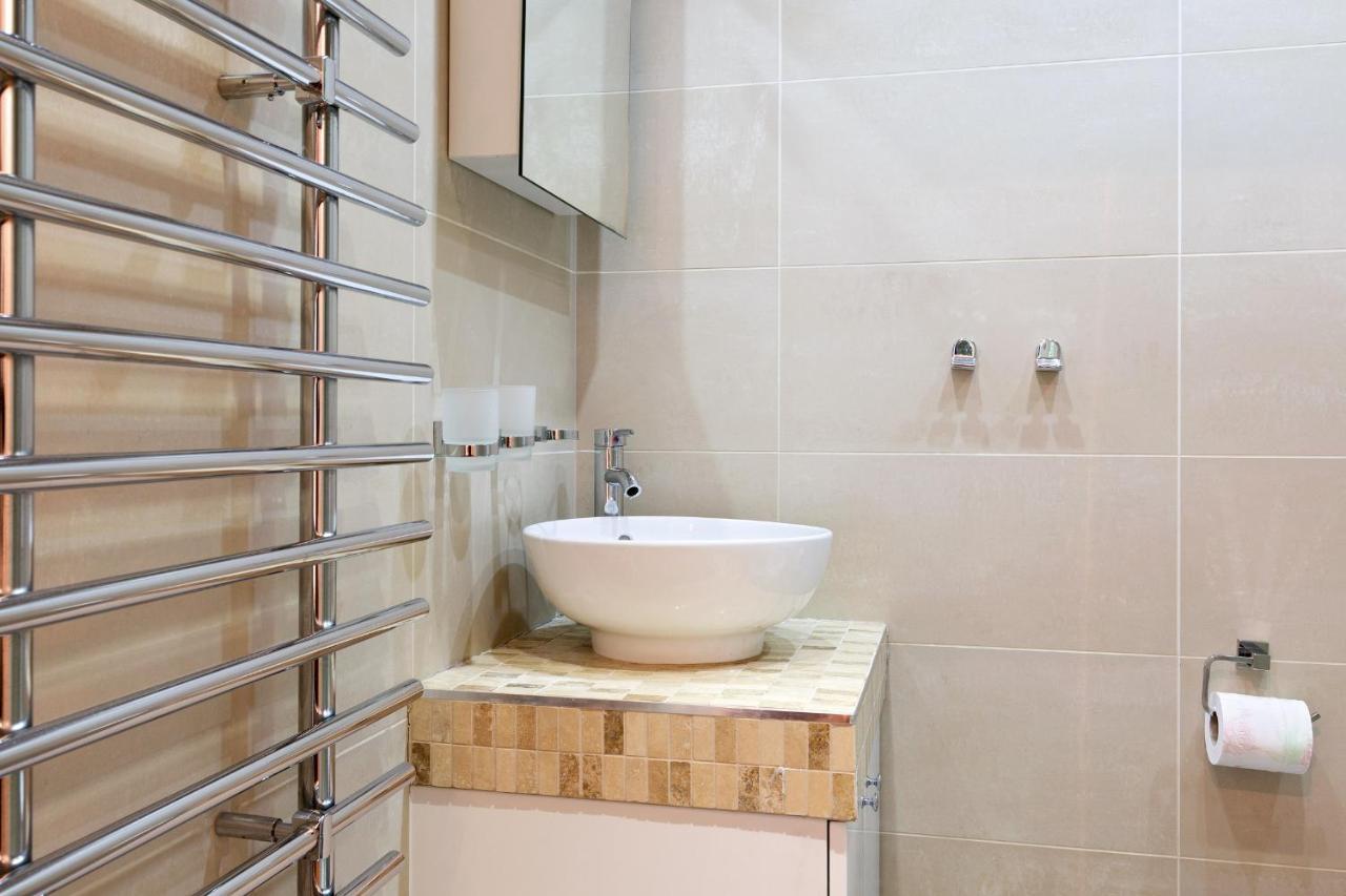 Spacious 3 Bedroom Apt In Covent Garden Londres Extérieur photo